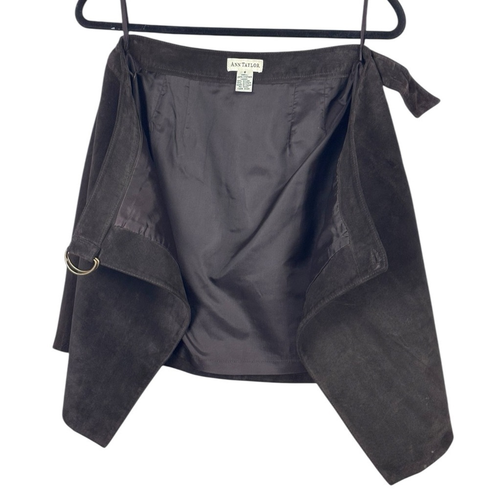 VINTAGE 90s ANN TAYLOR SUEDE LEATHER CHOCOLATE BROWN WRAP MINI SKIRT - Picture 6 of 10